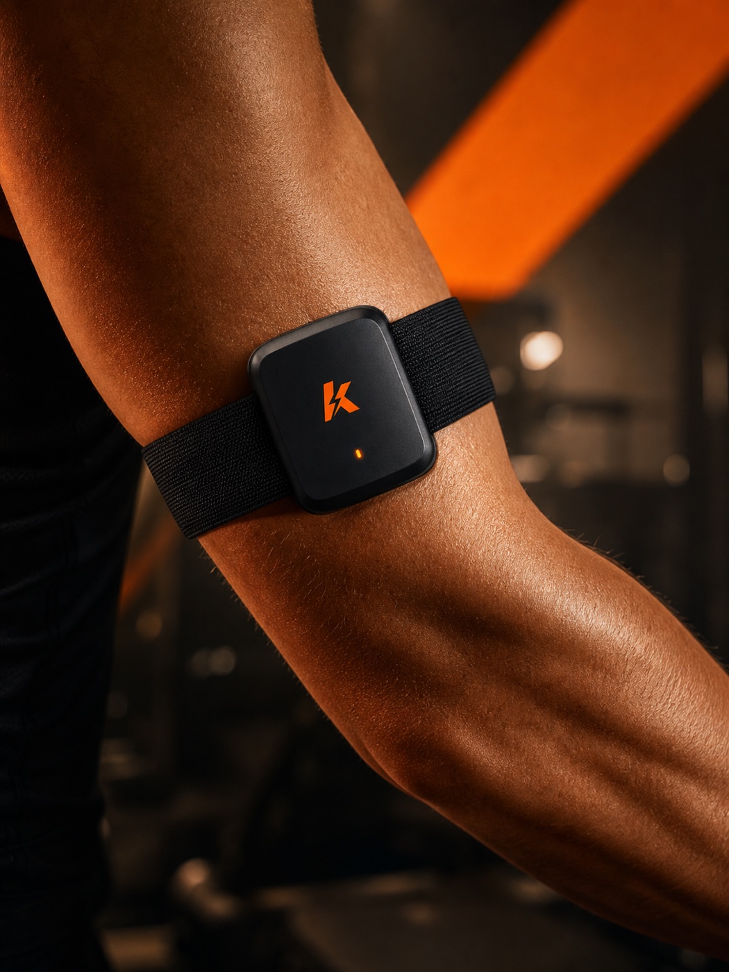 KalorFit heart-rate armband worn on a forearm